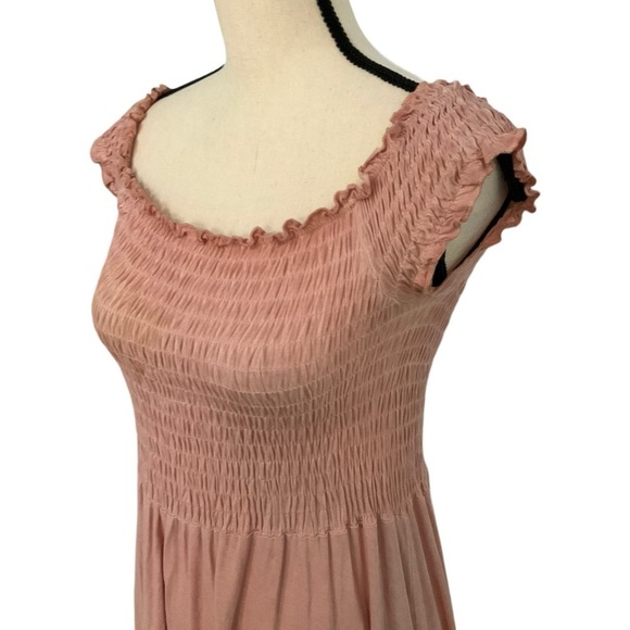 Andree by Unit Smocked Midi Dress Size Small Coral Pink - Picture 2 of 11